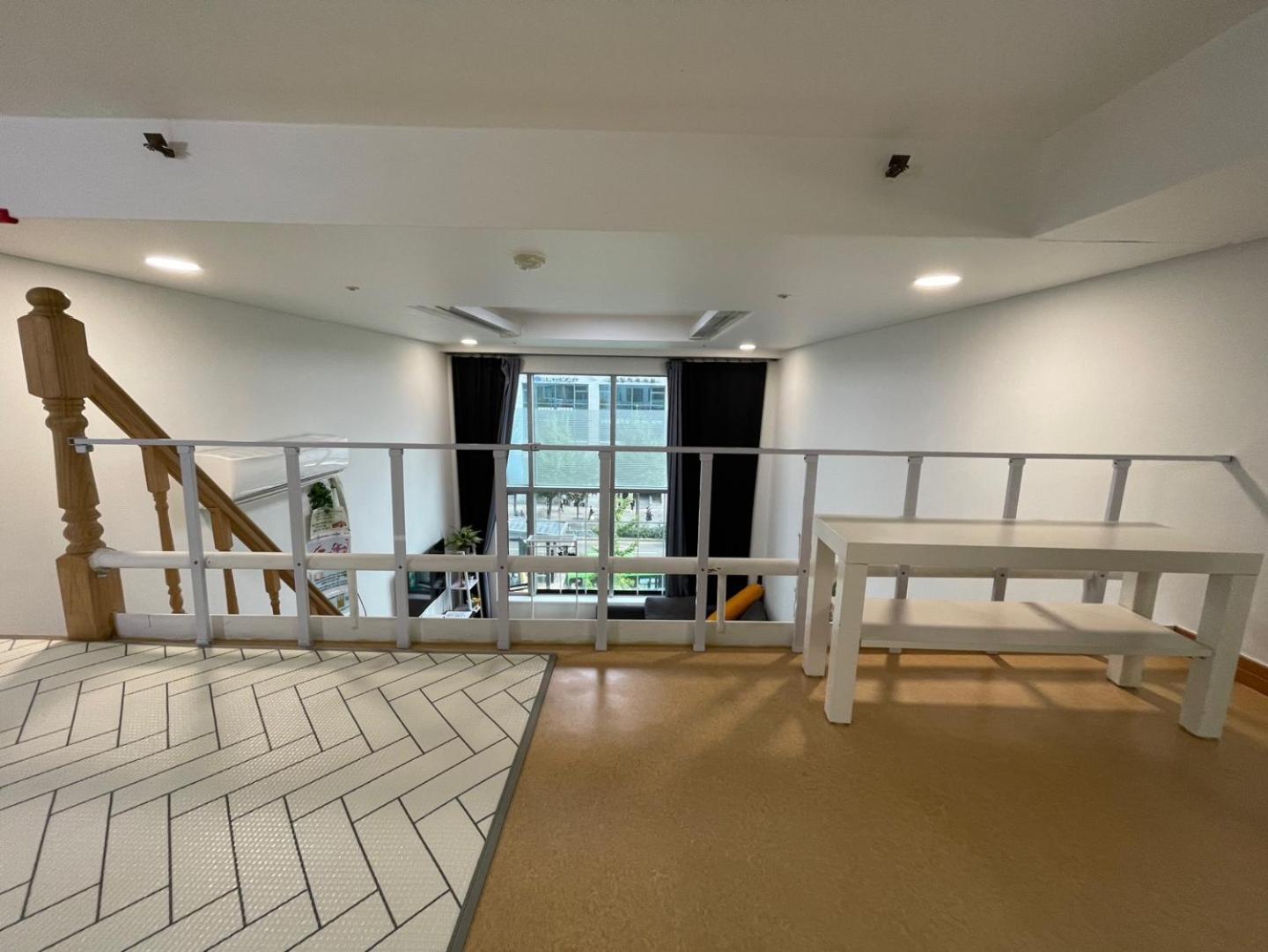 公寓 Hongdae - 1min From Hongik Uni Station Exit #1 首爾